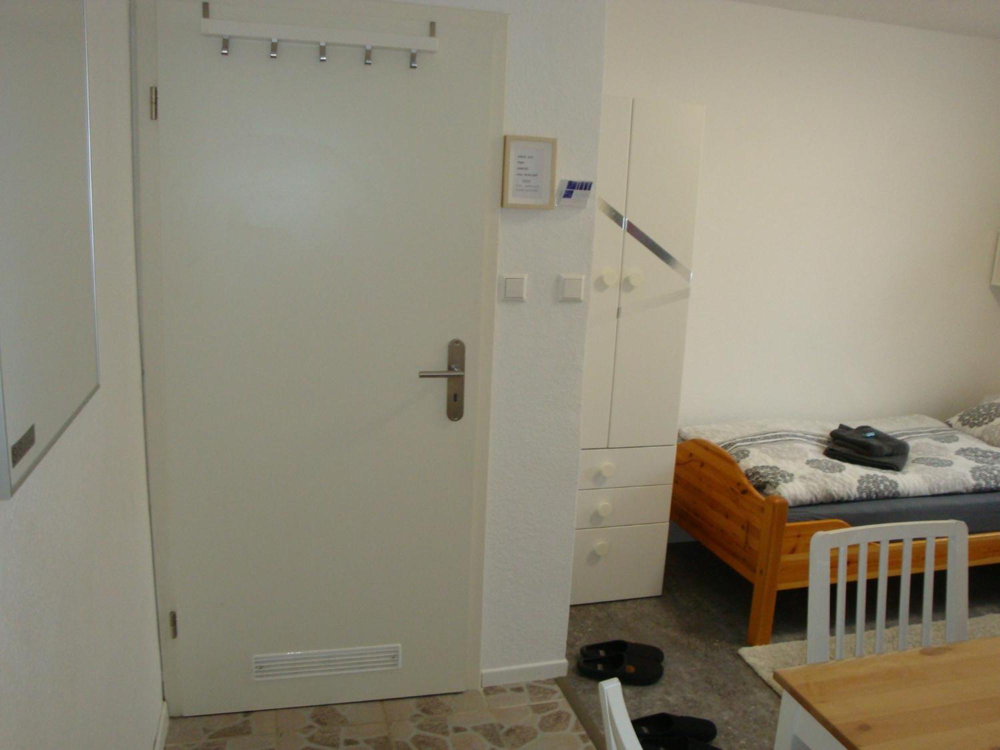 Cenet 1 Zimmer Apartment Sindelfingen Buitenkant foto